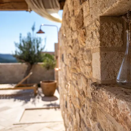 Heritage Island Escape - Casa Bola- Boutique Retreat