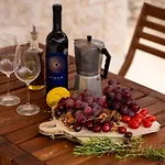 Heritage Island Escape - Casa Bola- Boutique Retreat *